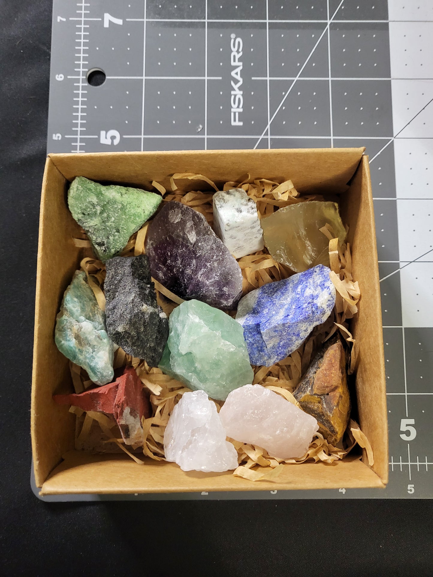 12 Rough Stone Gift Set