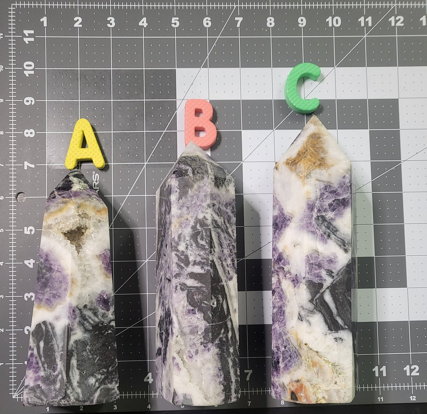 Purple Sphalerite in Quartz and Jasper Towers